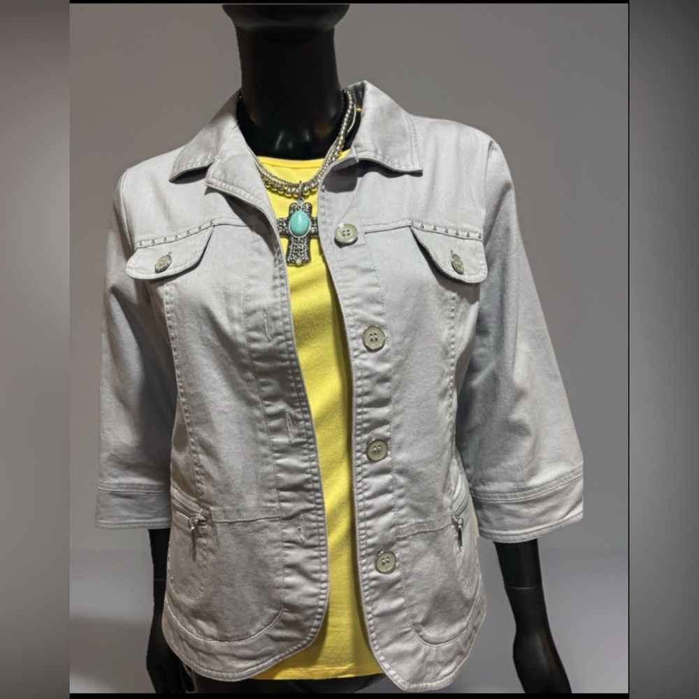 TanJay Grey Lightweight Jacket With Rhinestone Accents Sz 10